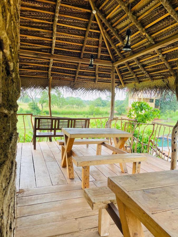 Rock Shade Chalet- Sigiriya Buitenkant foto